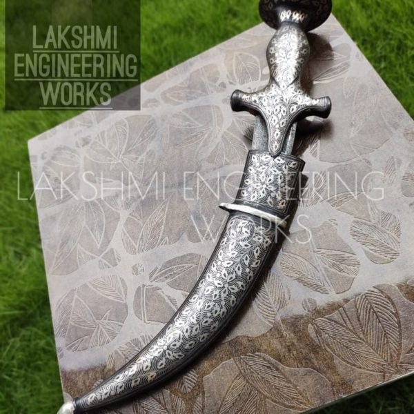 ARABIAN HEAD,silver calligraphy scabbard sword, damascus steel 